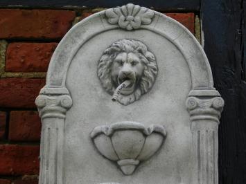 Wandbrunnen Löwe – 105 cm – Stein – klassischer Wasserspeier
