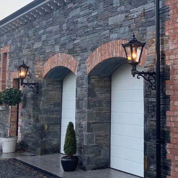 Applique murale « Classic » - fonte noire - grand modèle lampe de jardin