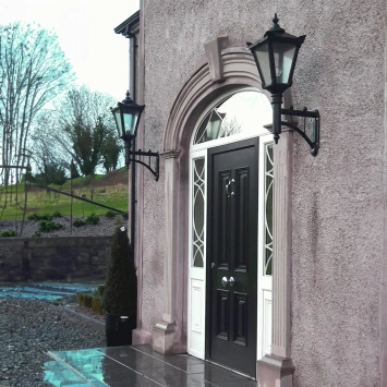 Wandleuchte groß – Schlossstil – schwarz – Gusseisen