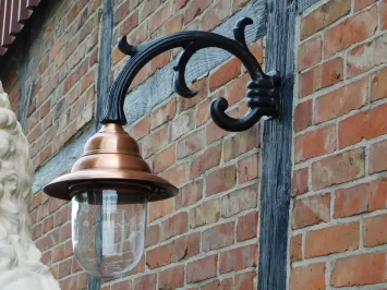 Klassieke wandlamp buiten – Koper & gietijzer – 55 cm