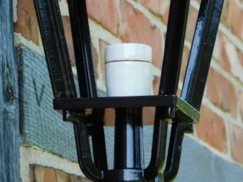 Wandleuchte mit Pferdekopf - Aluminium - schwarz/grün - Außen
