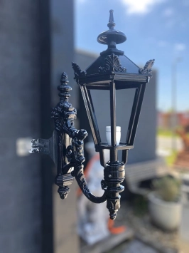 Applique murale « Maas » noire - aluminium classique - pour l'extérieur