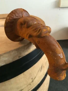 Gargouille bouche de poisson – 26 cm – fonte – modèle ancien rustique