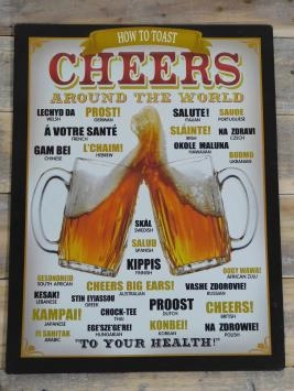 Enseigne en métal avec texte sur la bière peint dans toutes les langues
