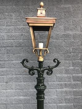 Lampe d'extérieur - lampadaire classique - abat-jour carré - 240 cm