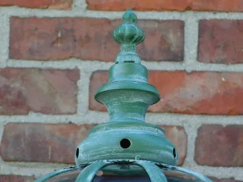 Standwindlicht XL auf Dreibein – Vintage-Grün – 145 cm