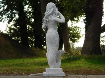 Meerjungfrau mit Wasserauslauf – Steinfigur – 94 cm