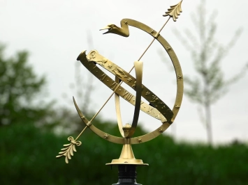 Zonnewijzer klassiek - 95 cm - messing - aluminium voet