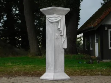 Socle grec Méduse – colonne en pierre – hauteur 100 cm