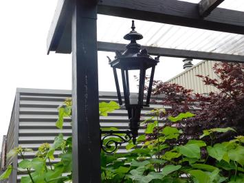 Nostalgische Außenlampe, schwarz - Aluminium, dekorativer Arm + mittelgroßer Schirm - home decoration