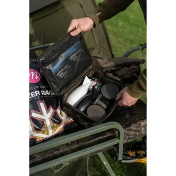 Korda Compac 200 Tackle Pouch Dark Kamo 