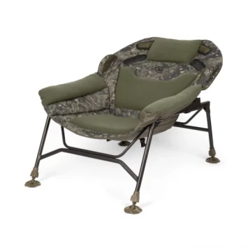 Trakker Leverlite Camo Colossus Recliner Chair