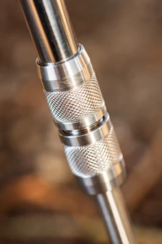 BBpods Deluxe Stainless Deeper Quest