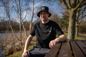 Nash Carp Logo T- Shirt Black 