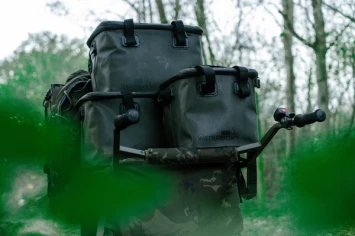 Nash Subterfuge Waterbox Carryall Large 47L