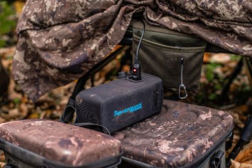 Indulgence MF60 8 Legs Wide Heated Blanket Bundle