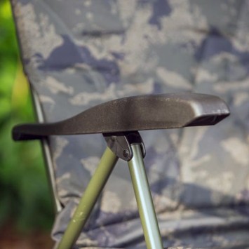 Solar Undercover Camo Recliner Chair 
