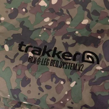 Trakker RLX 8 Wide Camo Bed System