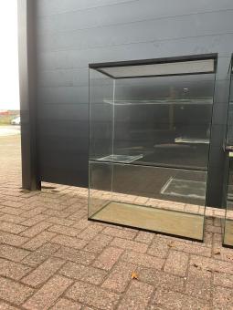 Gebruikte degoe terrarium 75x40x100