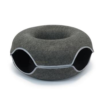 Kattenmand Cosy Donut XL 60 cm van vilt met twee openingen