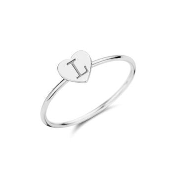 Zilveren letter ring met hartje zegel Names4ever 