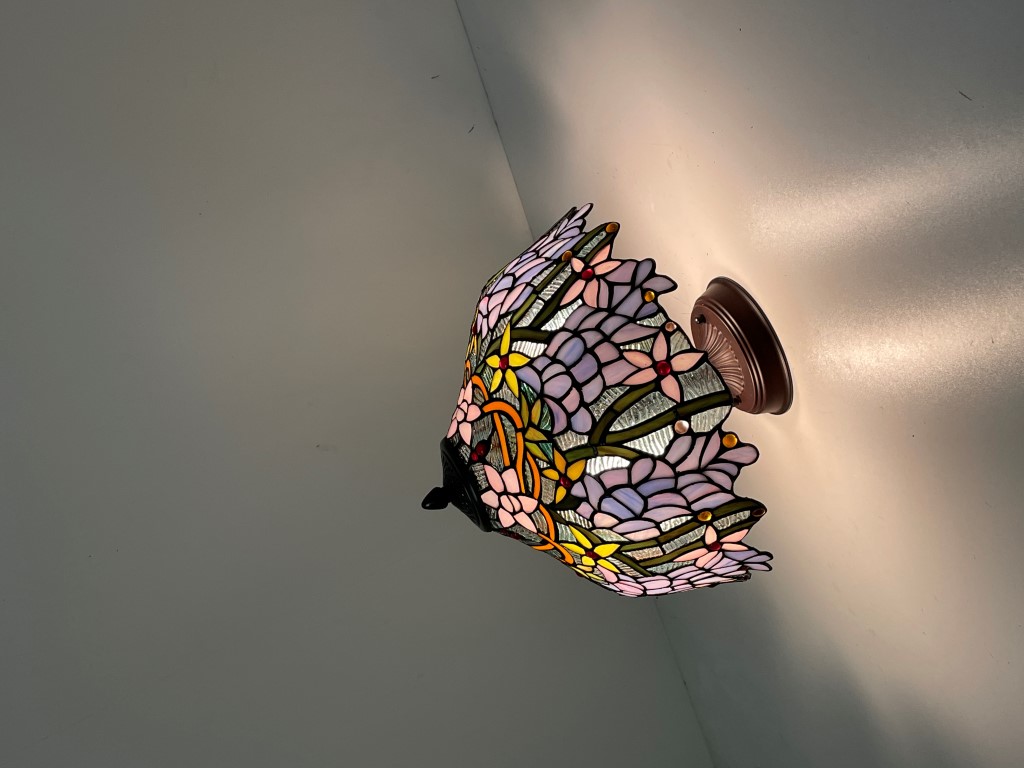 Tiffany plafondlamp Malaga Flow