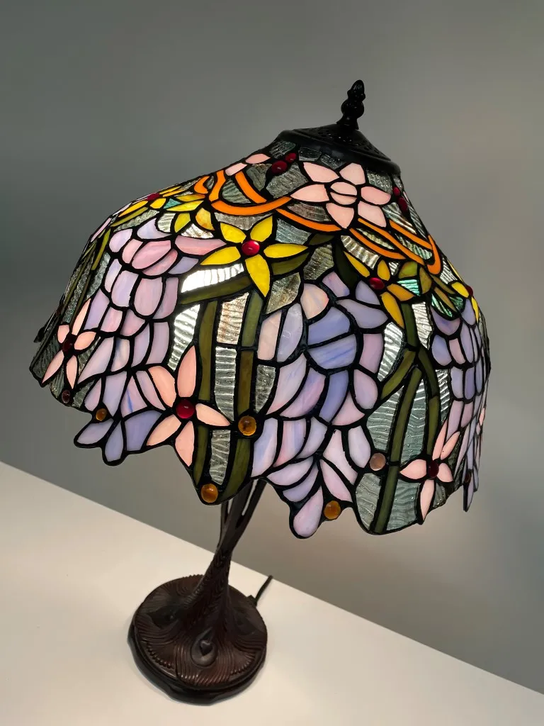 Gom handelaar Voorzien Tiffany tafellamp Malaga P8 - Tiffany Lampen Kopen? | Tiffanylampenhuis.nl