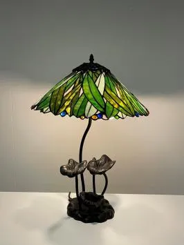 Tiffany tafellamp Andorra  P19    tiffanylamp
