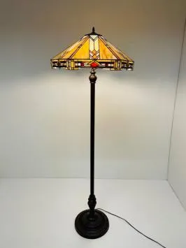 Tiffany vloerlamp Wyber Rich