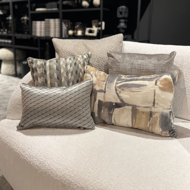 S/5 Cushions Silver Taupe