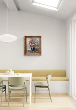 Stilleven met bloemen in donkere bolvaas