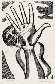 Chris Demangel met een grafisch kunstwerk uit 1976