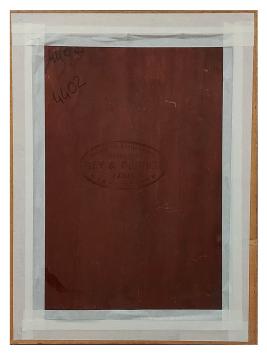 Voorname dame op stoel met roosje op tafel (voor 1900)