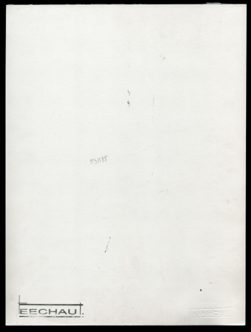 Eugène Eechaut met een tekening uit 1988