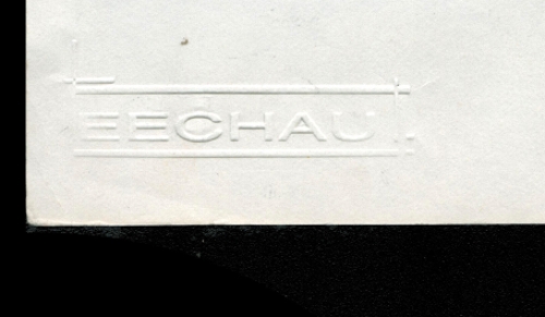 Eugène Eechaut met een kunstwerk uit 1983