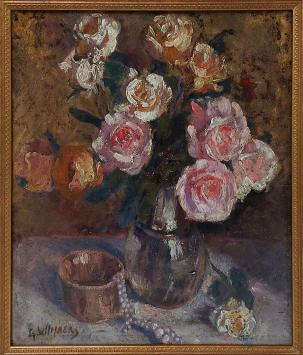 Tableau à l’huile de Georges Wilmaers avec bouquet de roses, petit pot et collier de perles sur une table, vers 1935.