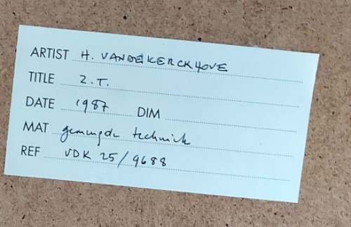 Hans Vandekerckhove met een werkje uit 1987