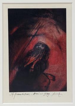 Hugo Heyens met een klein kunstwerkje uit 1979