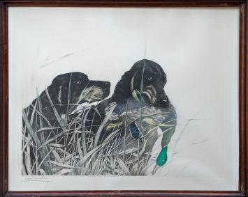 Léon Danchin met een litho van twee jachthonden