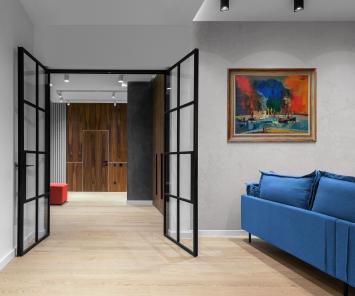 Sleepboten en stoomboot in de haven