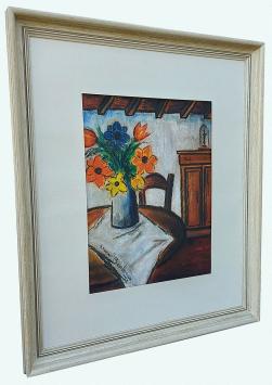 Stilleven met geel-oranje-blauwe bloemen op tafel 1979