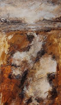 Mia Moreaux met een groot kunstwerk