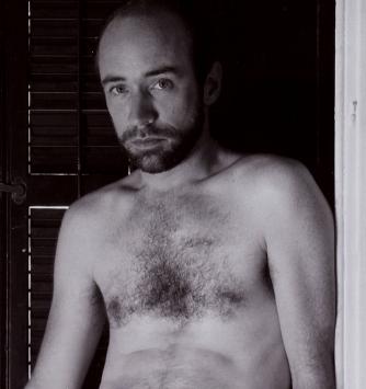 De man in zijn éénvoud C-Print