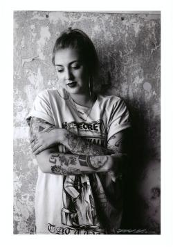 Gedateerde kunstfoto van de Amsterdamse fotograaf Paul Blanca kopen