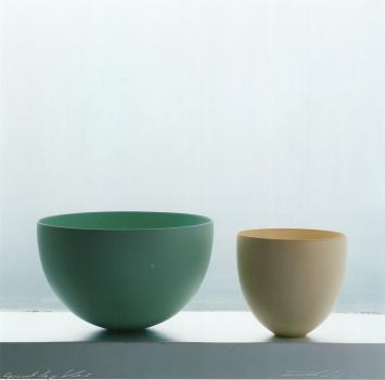 de Nederlandse kunstenaar Paul Blanca met een foto