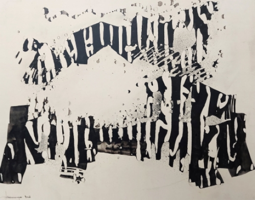 Paul Grusenmeyer met een abstract kunstwerk