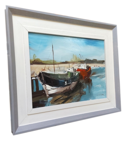 Twee bootjes aan de aanlegsteiger