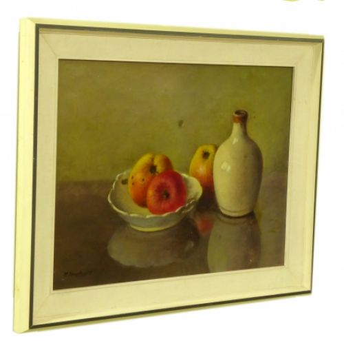 Stilleven met schaal appels en een stenen kruik